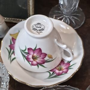 Vintage Royal Vale Bone China Teacup & Saucer Set Pink Lily Gold Trim England